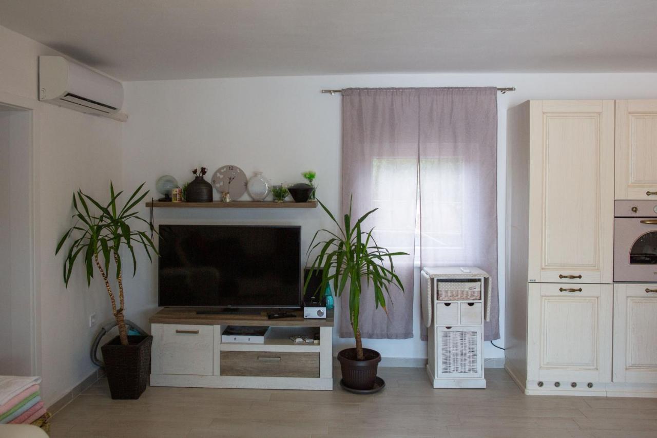 Holiday Home Petrovic Medulin Buitenkant foto