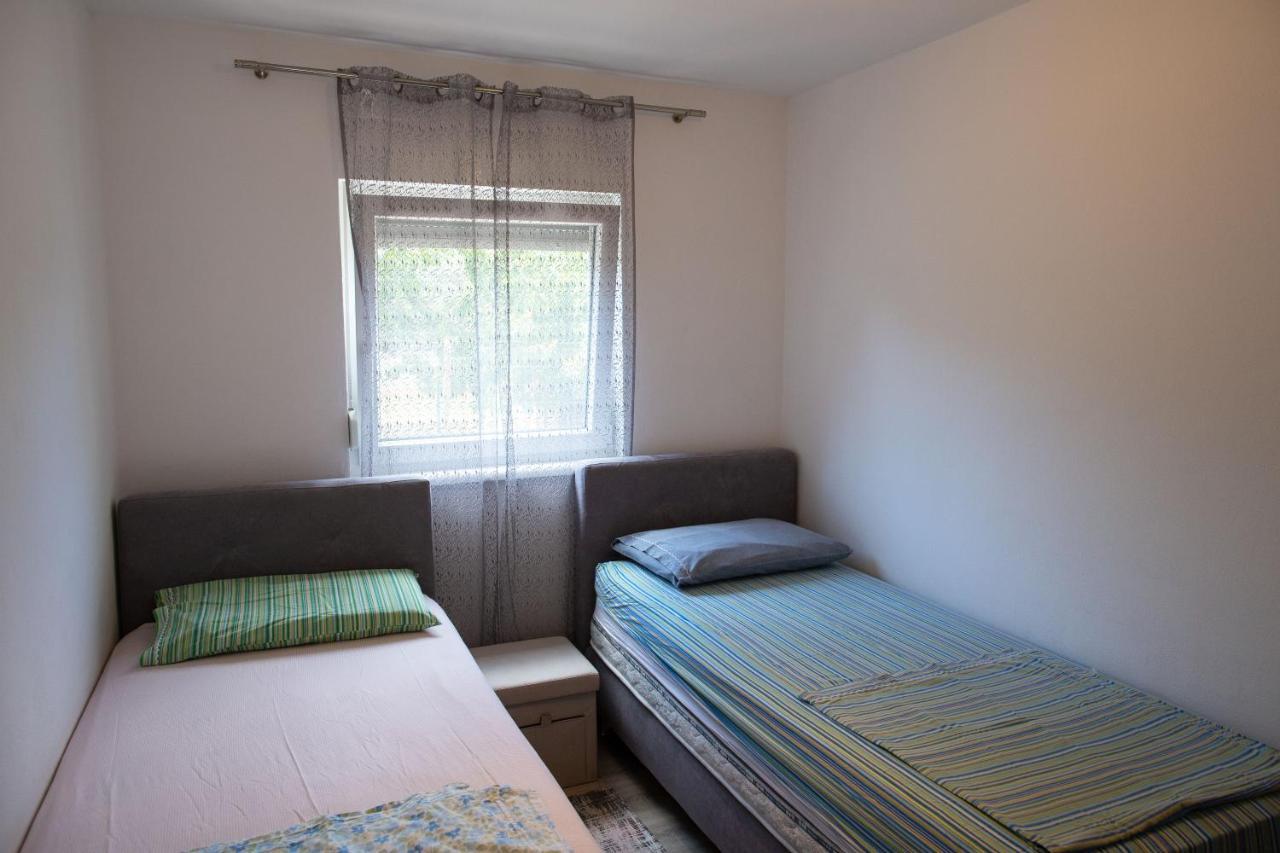 Holiday Home Petrovic Medulin Buitenkant foto