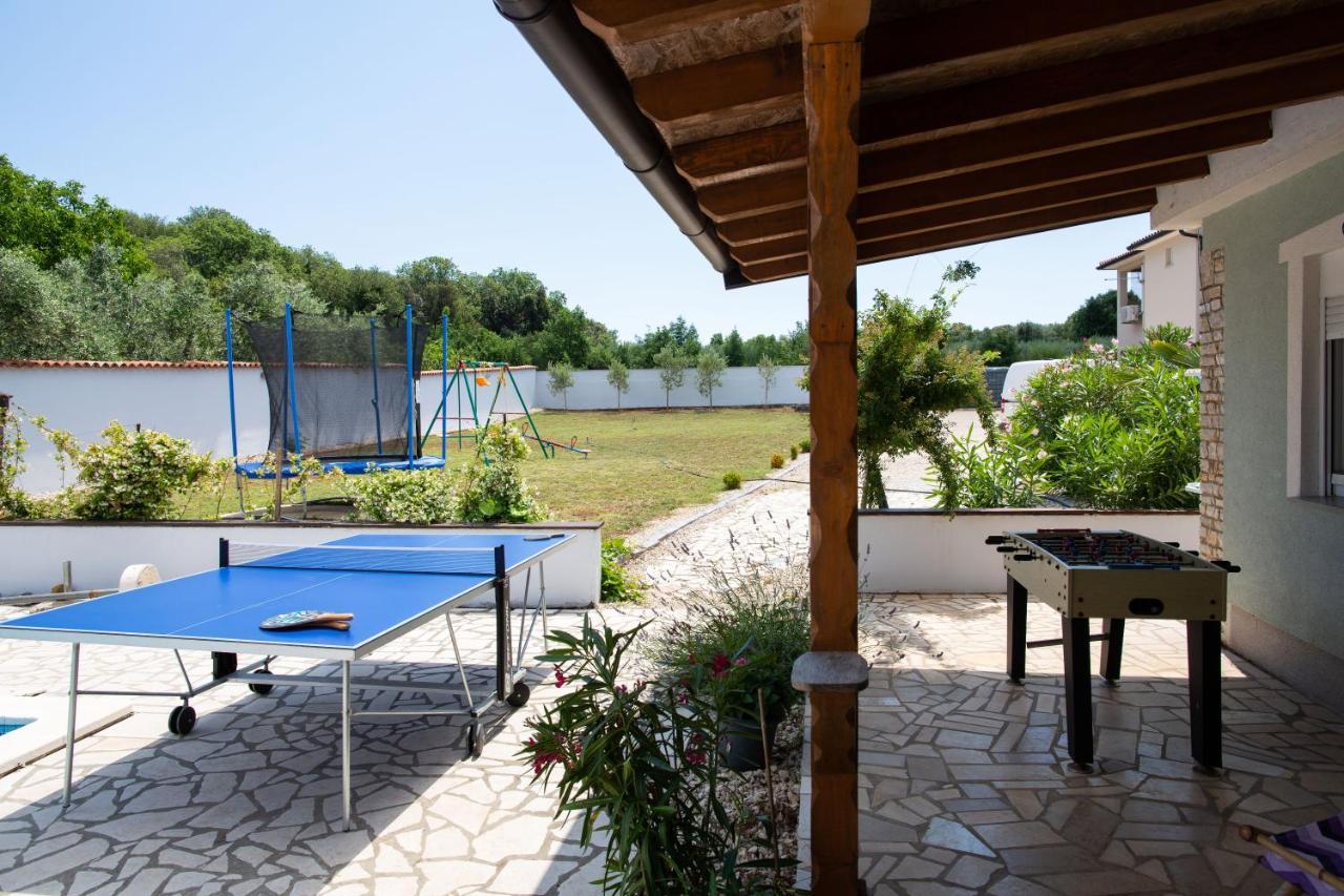 Holiday Home Petrovic Medulin Buitenkant foto